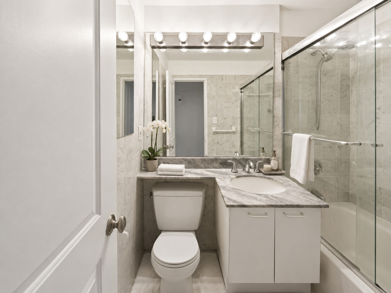 225 E 57TH Street 4M