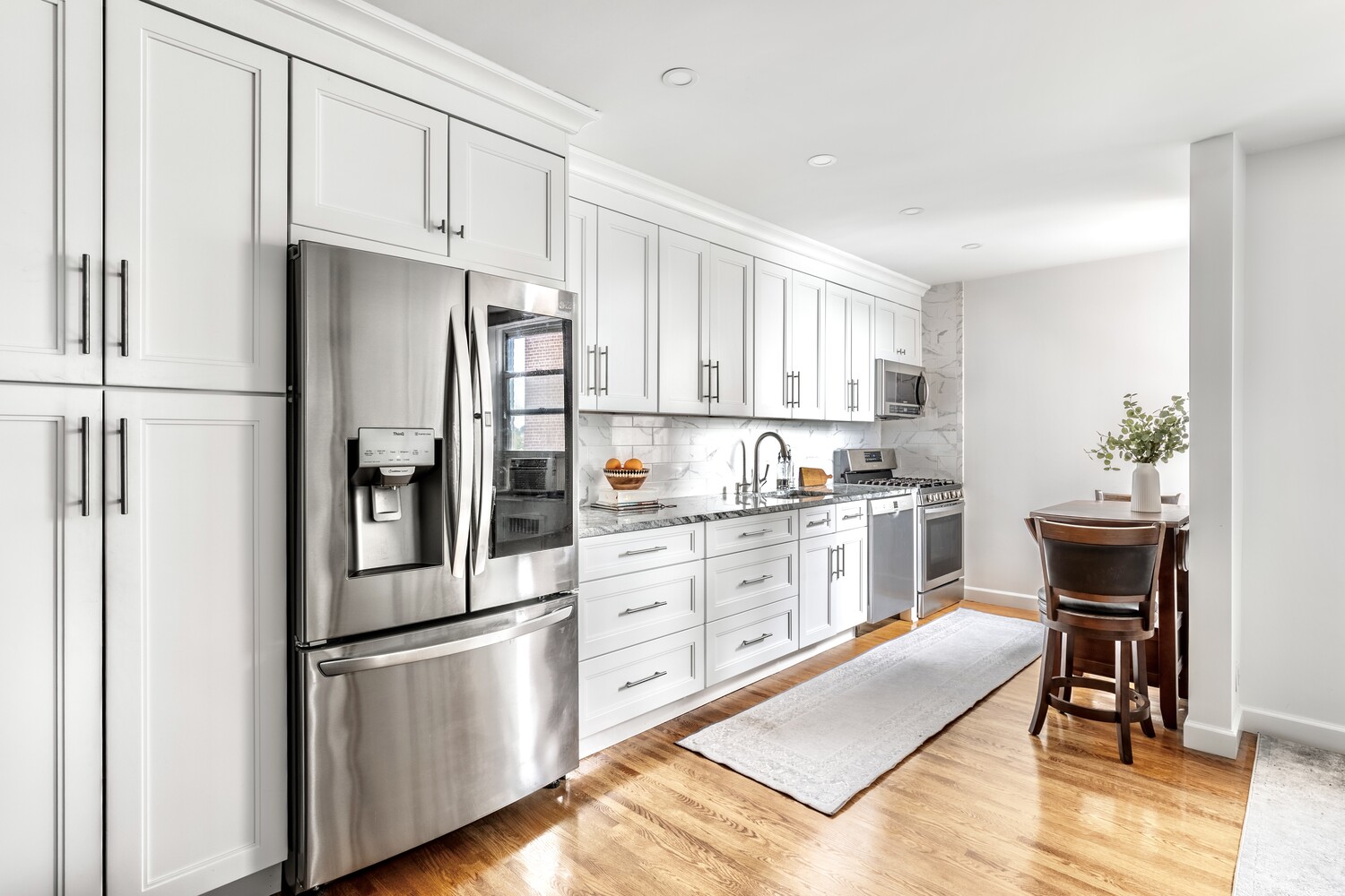 221 MCDONALD Avenue 5F