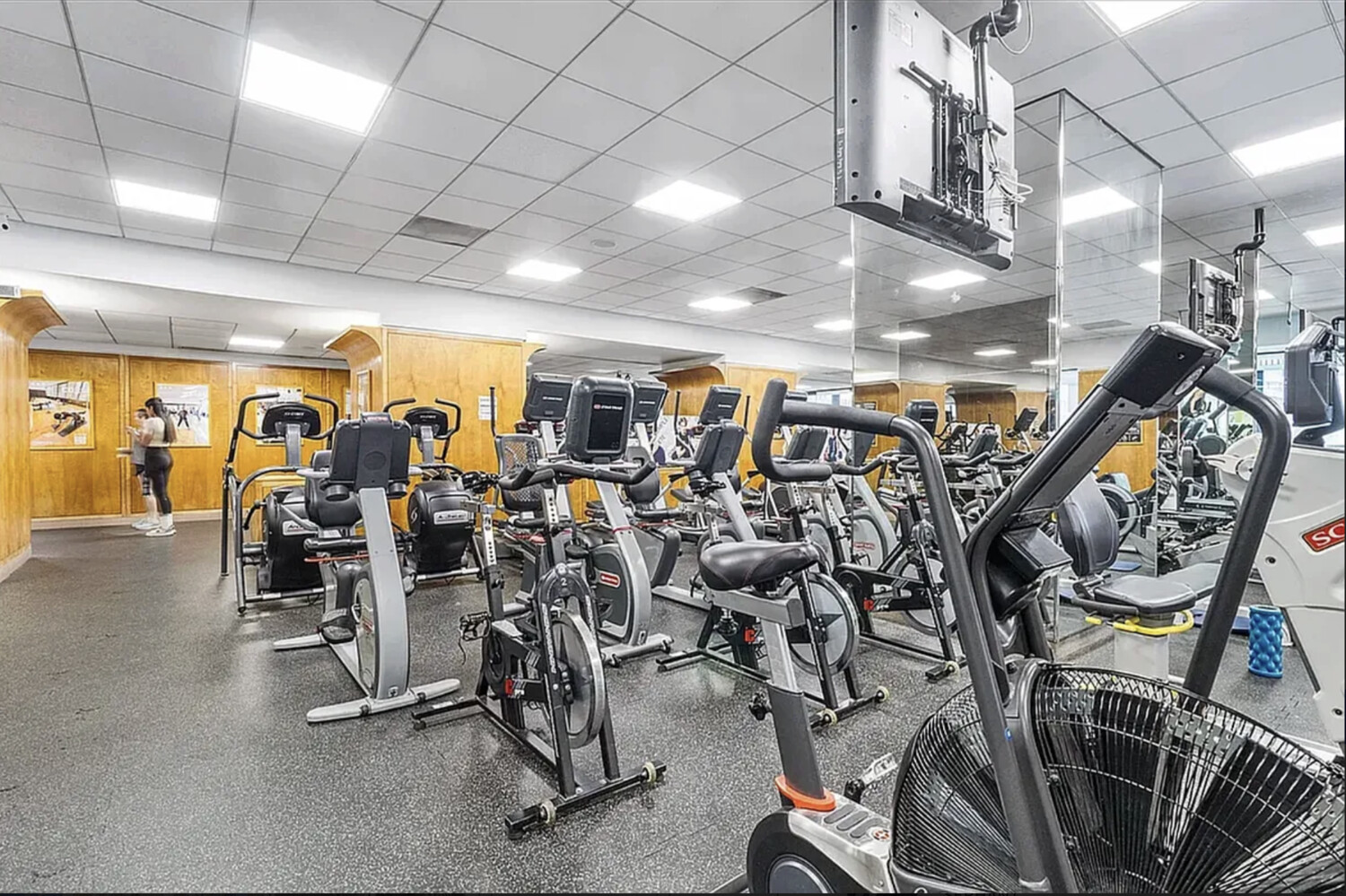 303 E 57TH Street E17