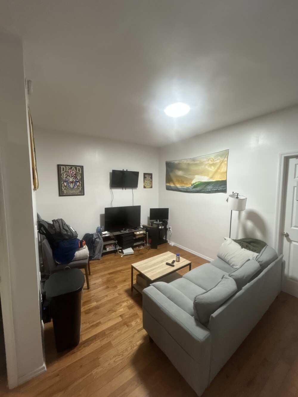 264 E 2ND Street 4