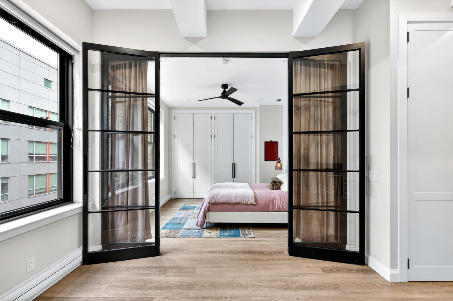 529 W 42ND Street 4F