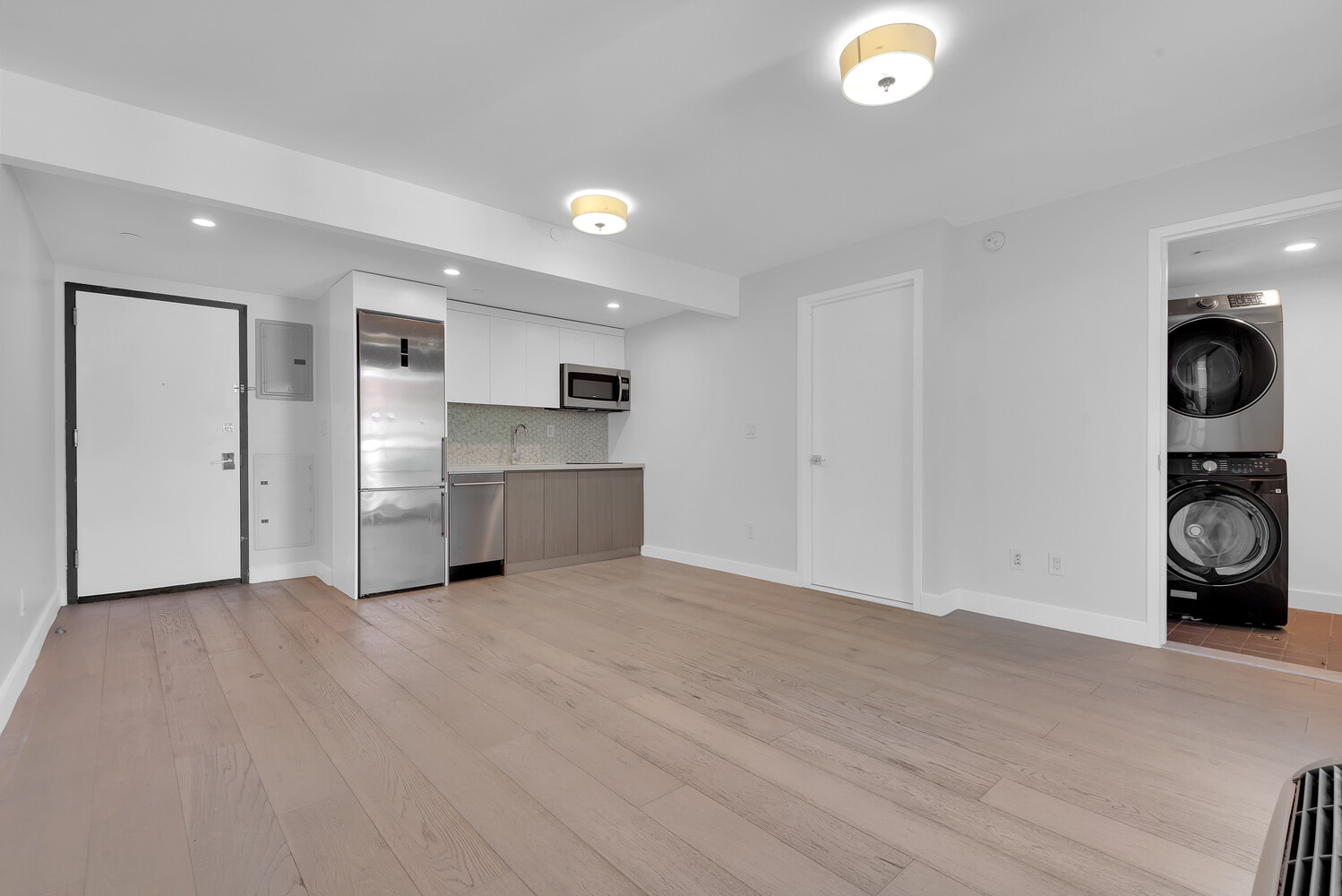 2128 OCEAN Avenue 3G