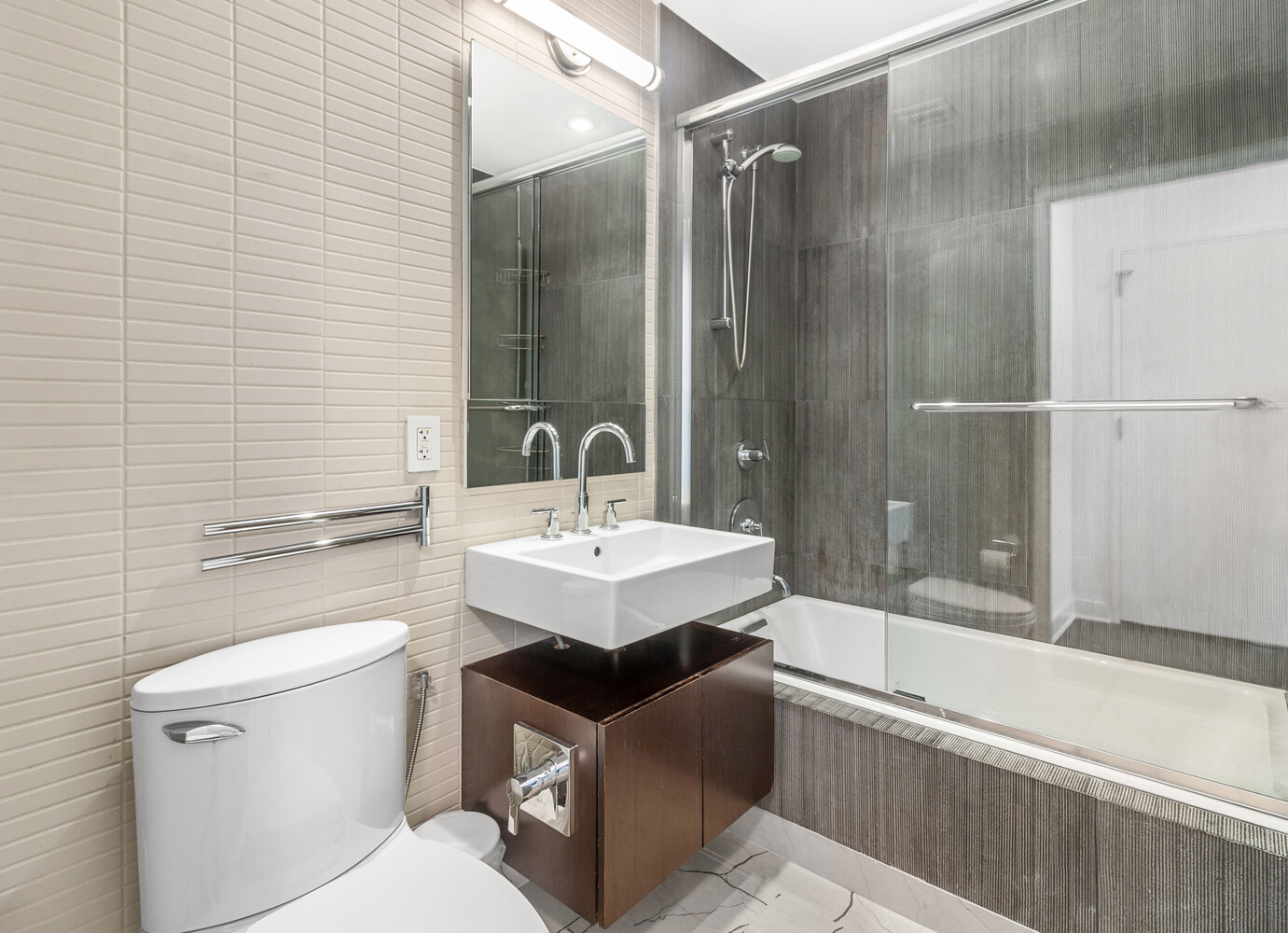 100 W 18TH Street 5C