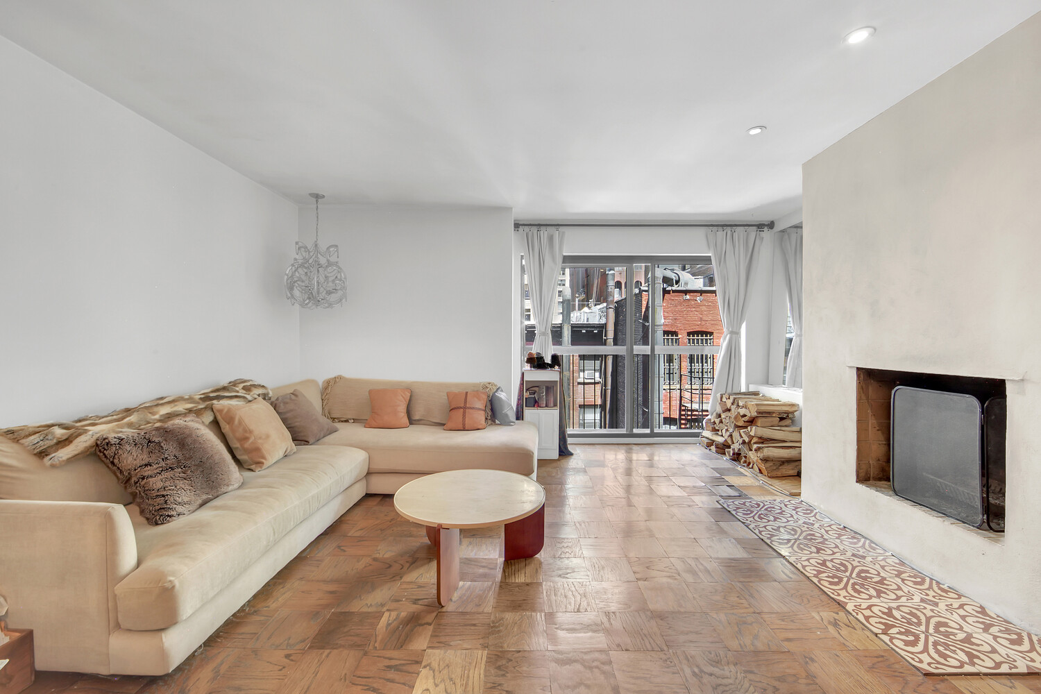 7 E 35TH Street 10F