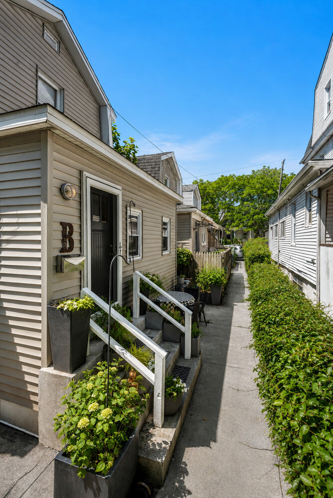140B BEACH 91ST Street