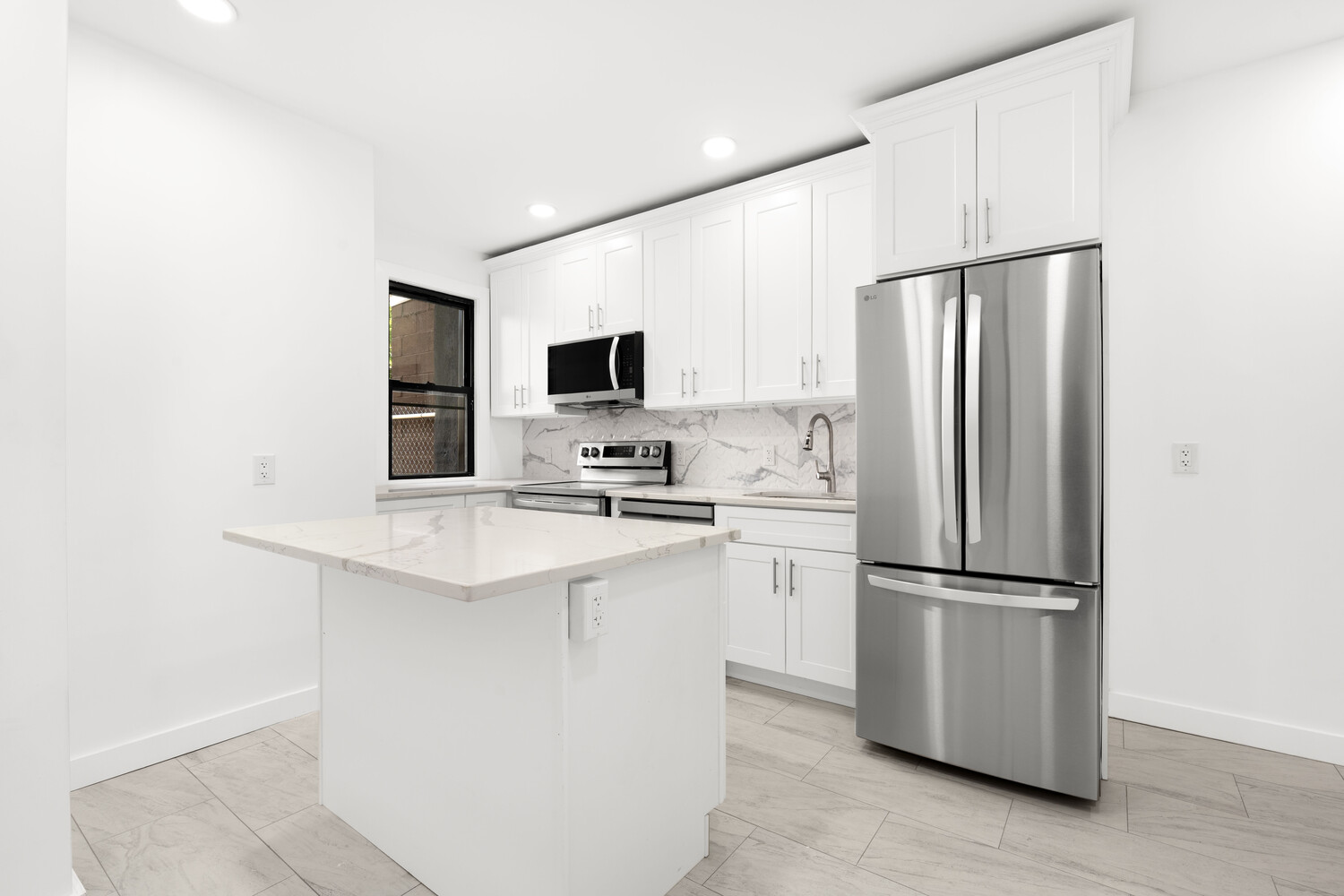 346 E 53RD Street