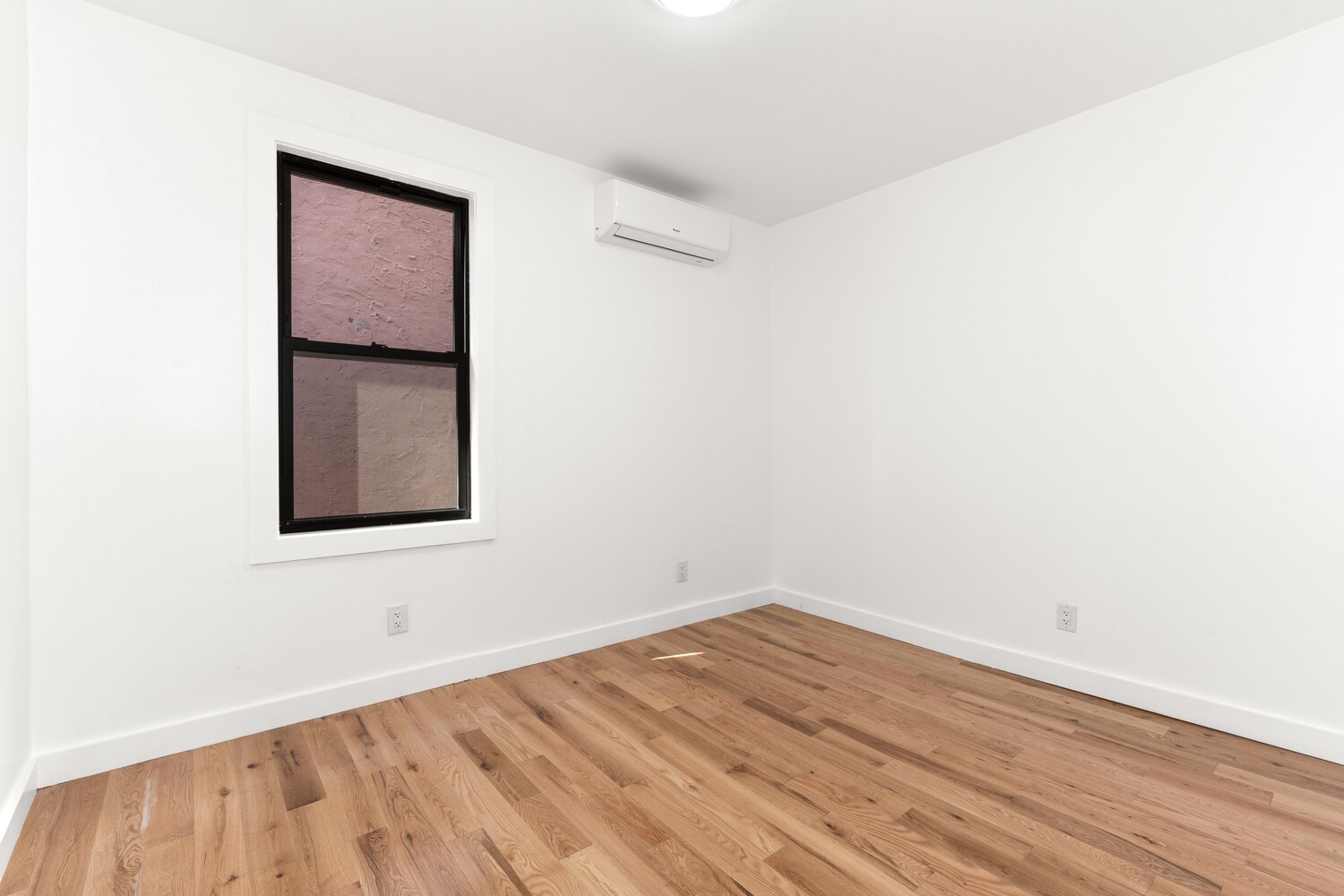 346 E 53RD Street