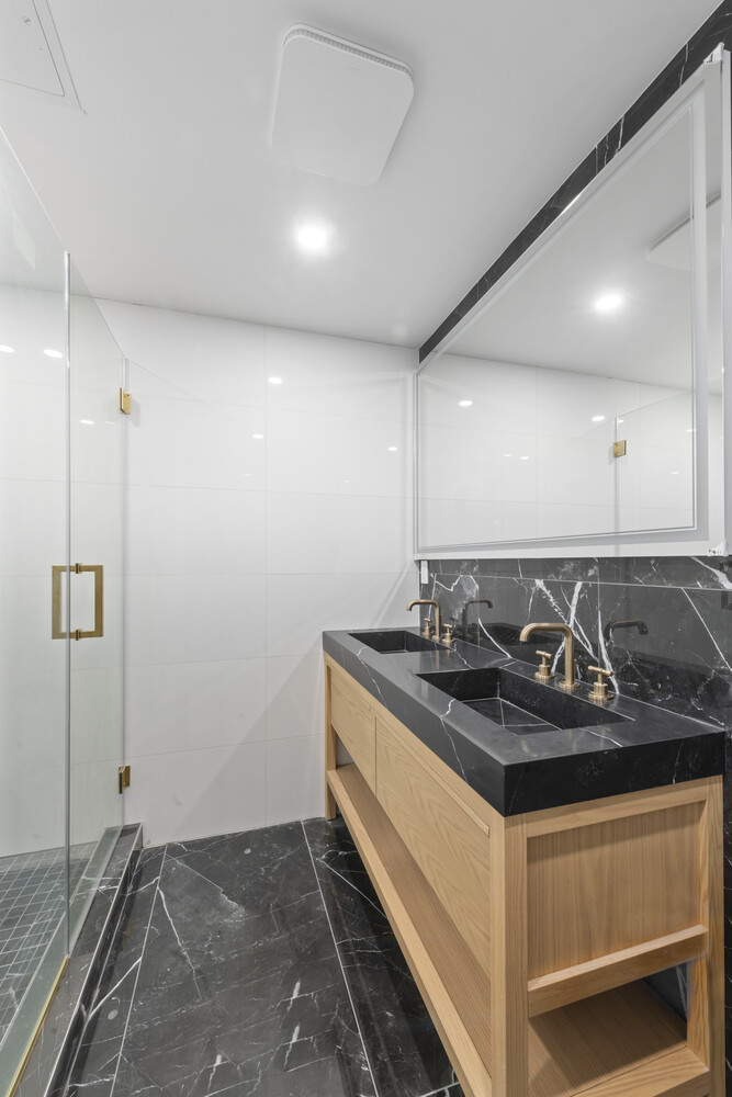 144 FREEMAN Street 1