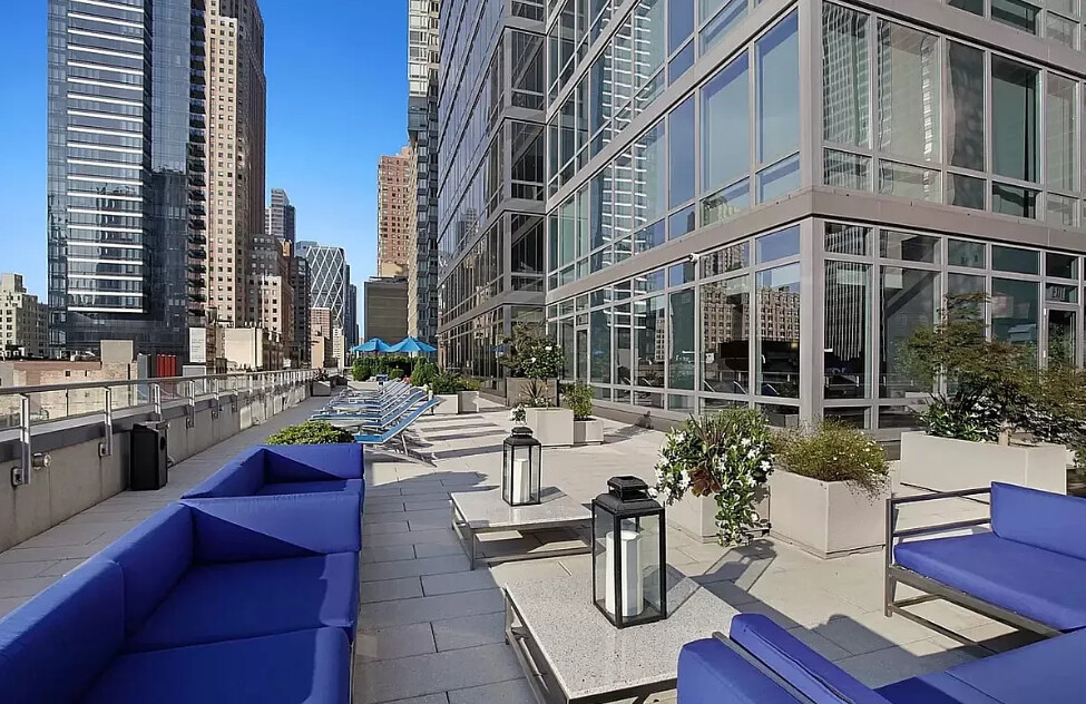 247 W 46TH Street 3103