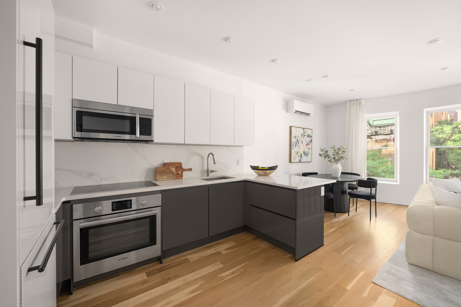 256 W 88TH Street PH