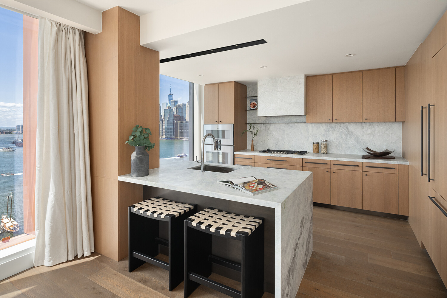 50 BRIDGE PARK Drive 25A