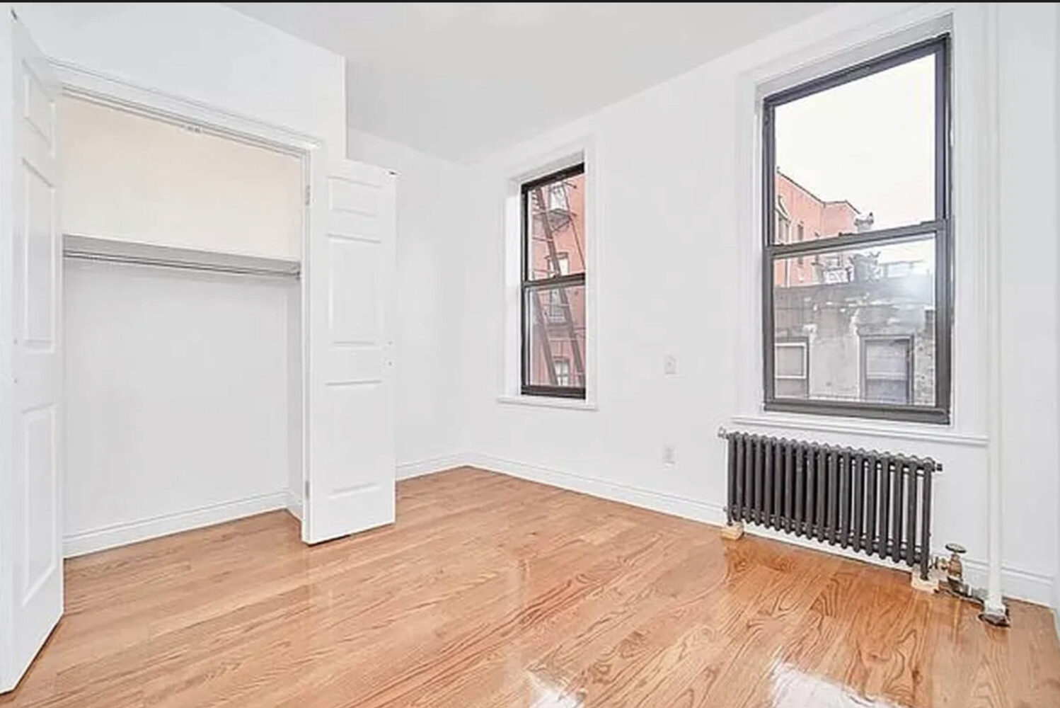 172 MULBERRY Street 5