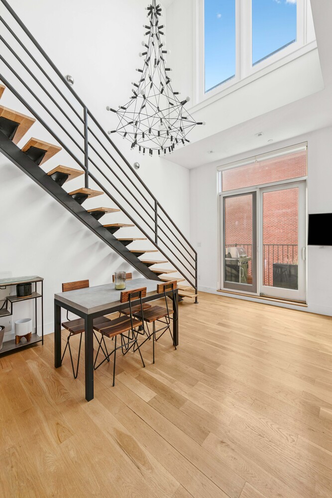 622 GRAND Avenue 303