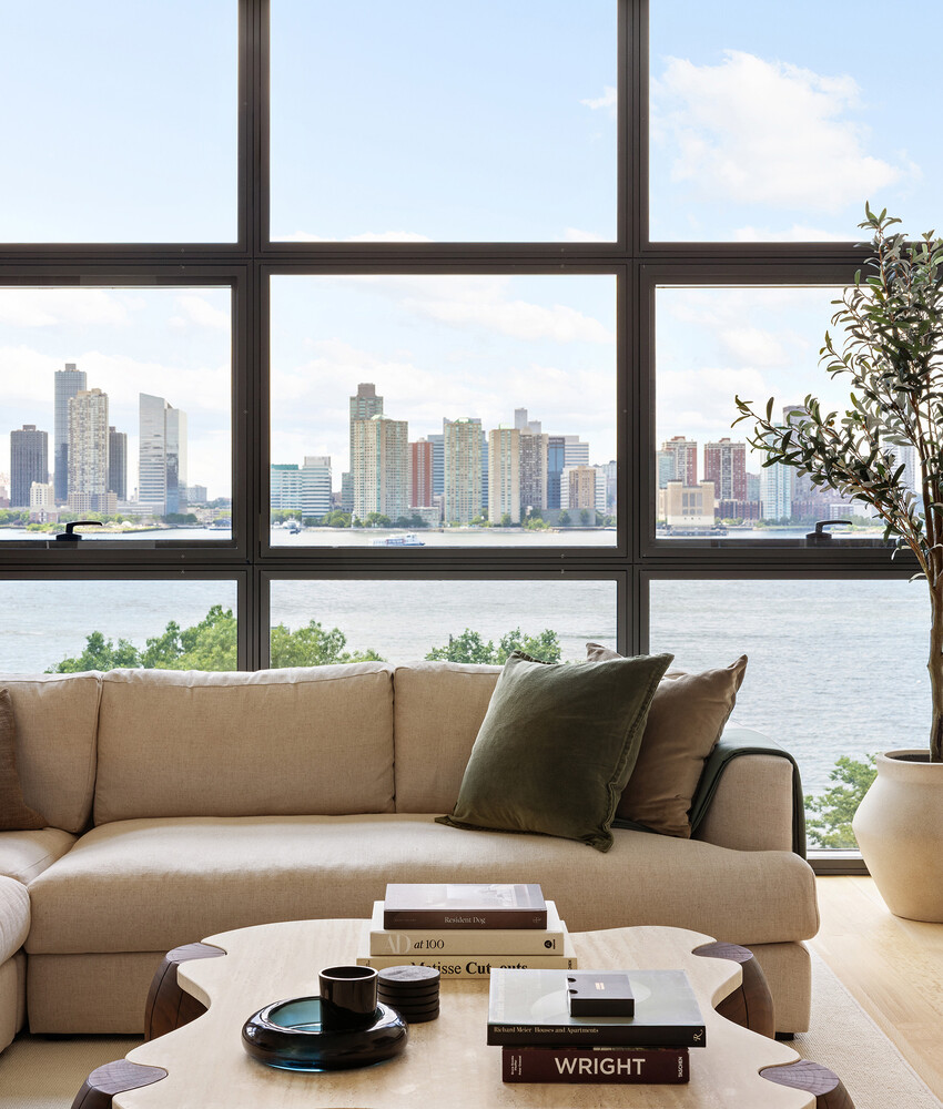 290 WEST Street 5B