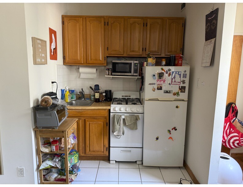 233 E 12TH Street 5B