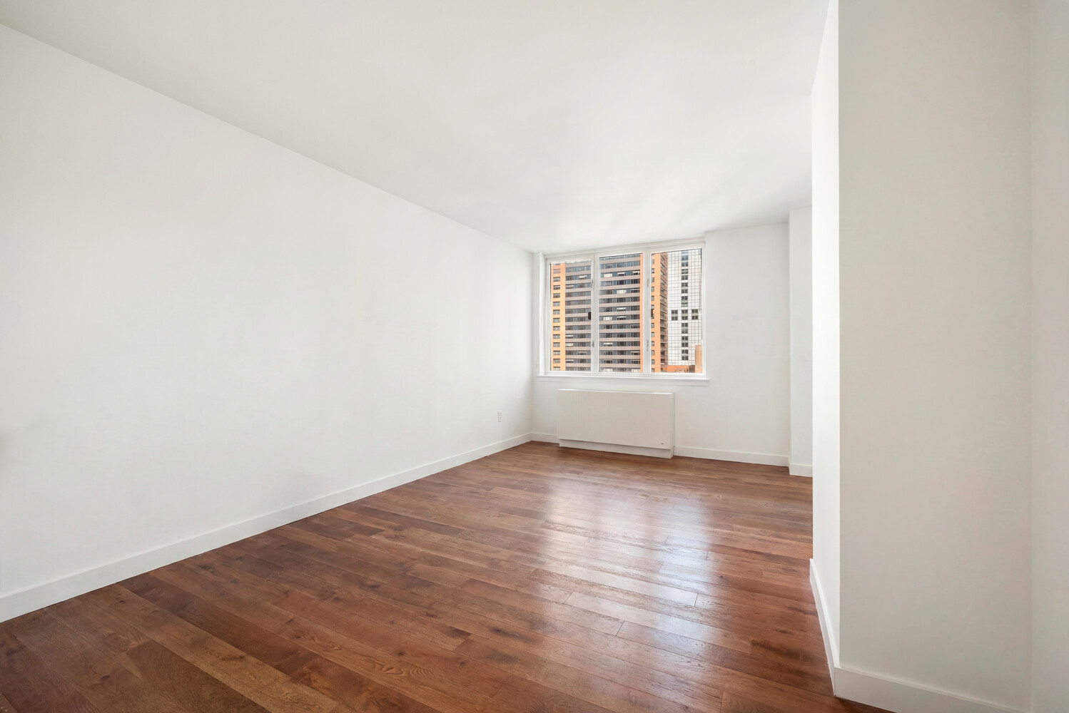 225 RECTOR Place 10T