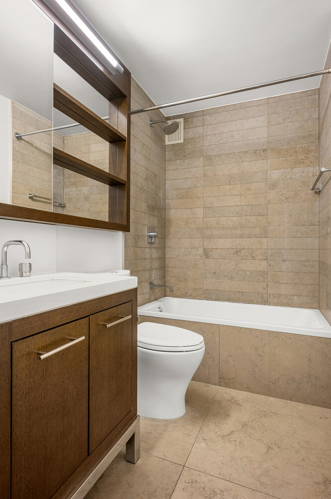 225 RECTOR Place 10T
