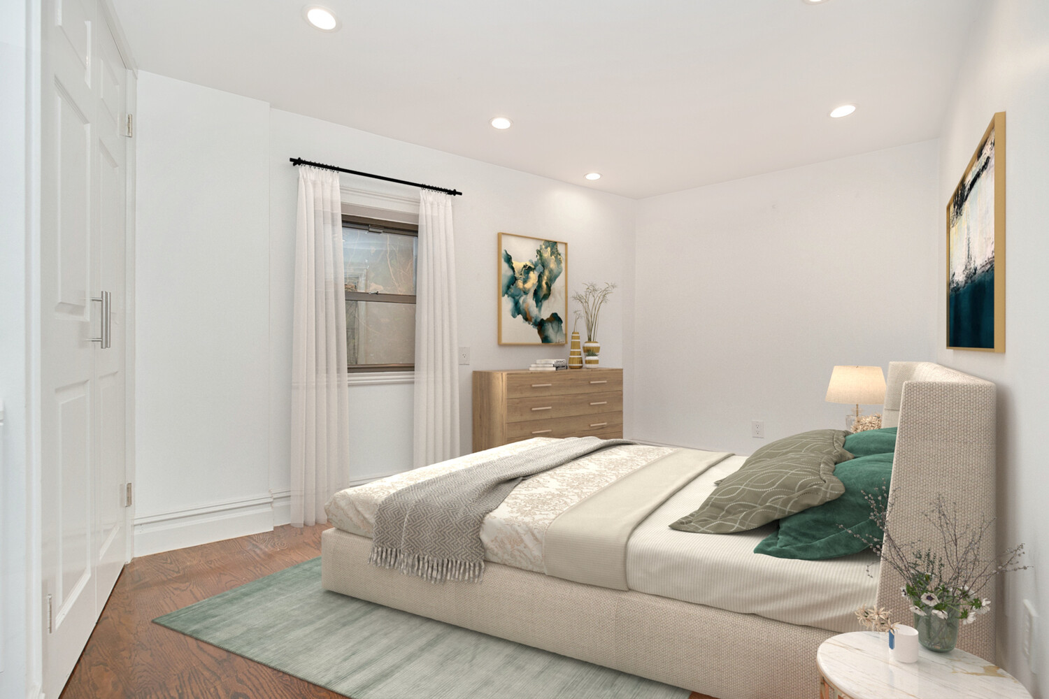226 W 13TH Street 2R