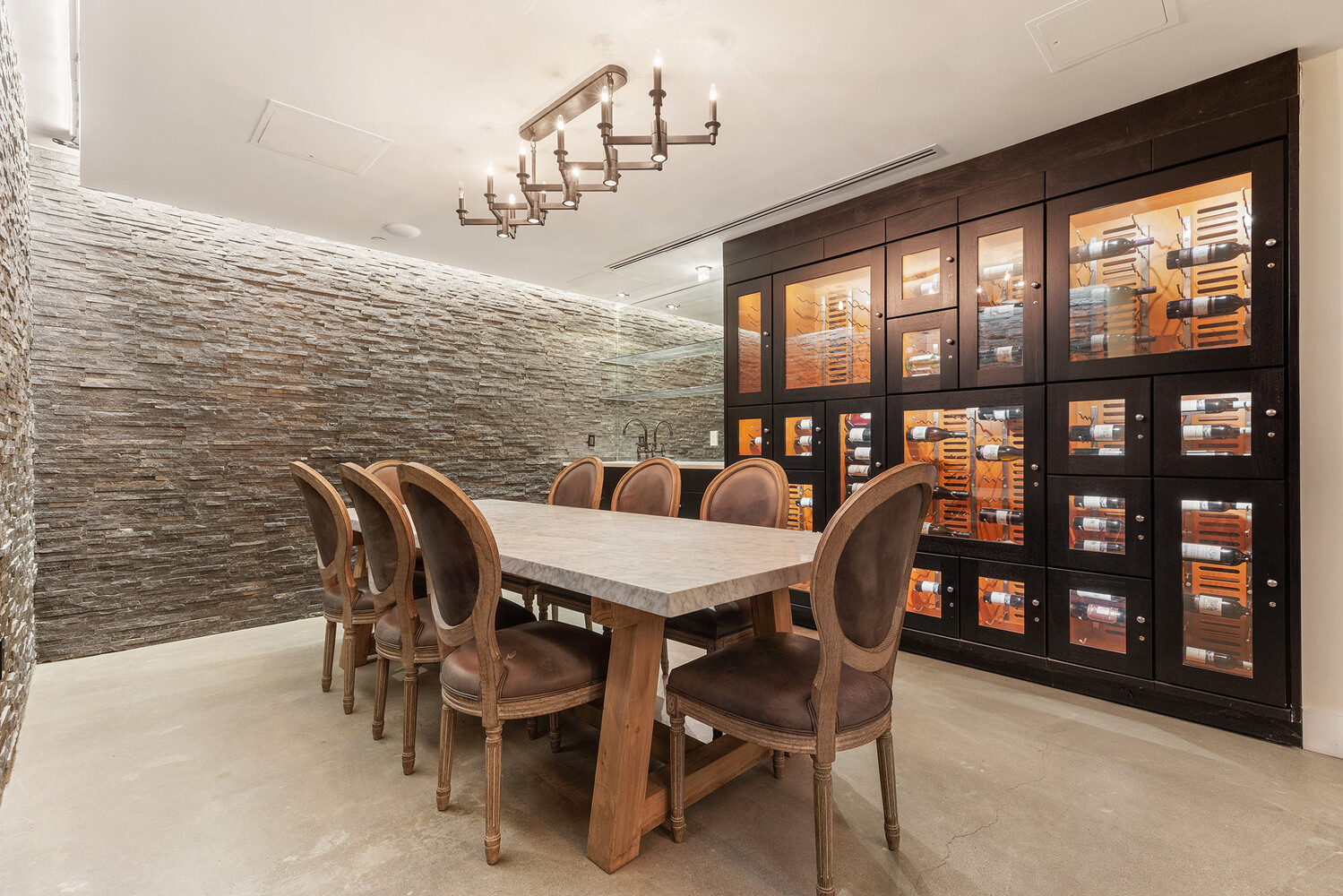 416 W 52ND Street 225