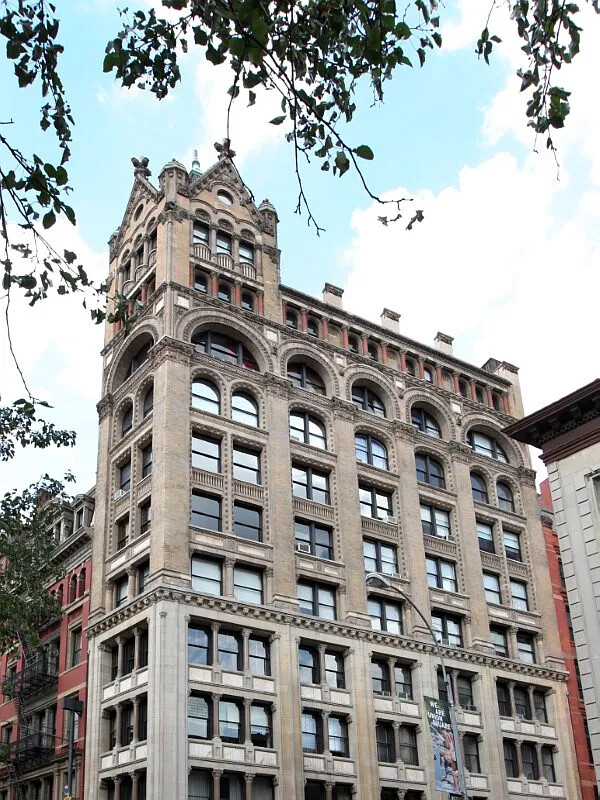 874 BROADWAY 605