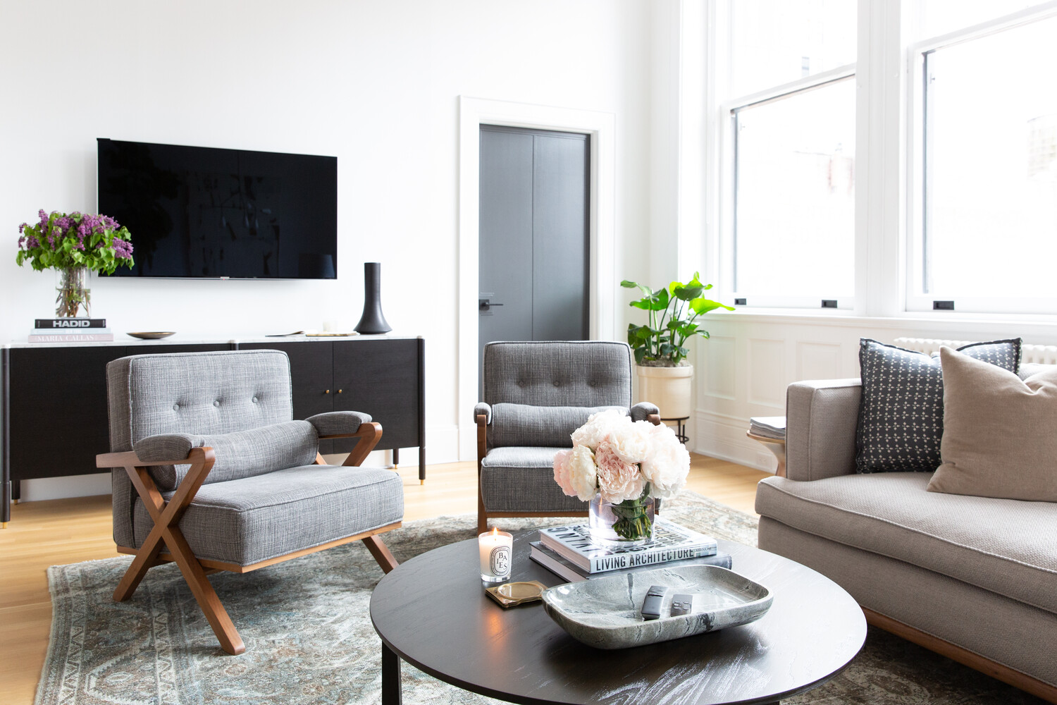 874 BROADWAY 605