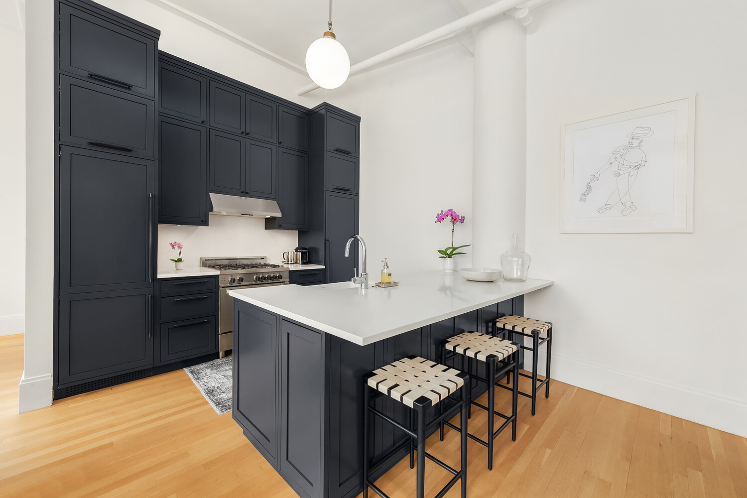 874 BROADWAY 605