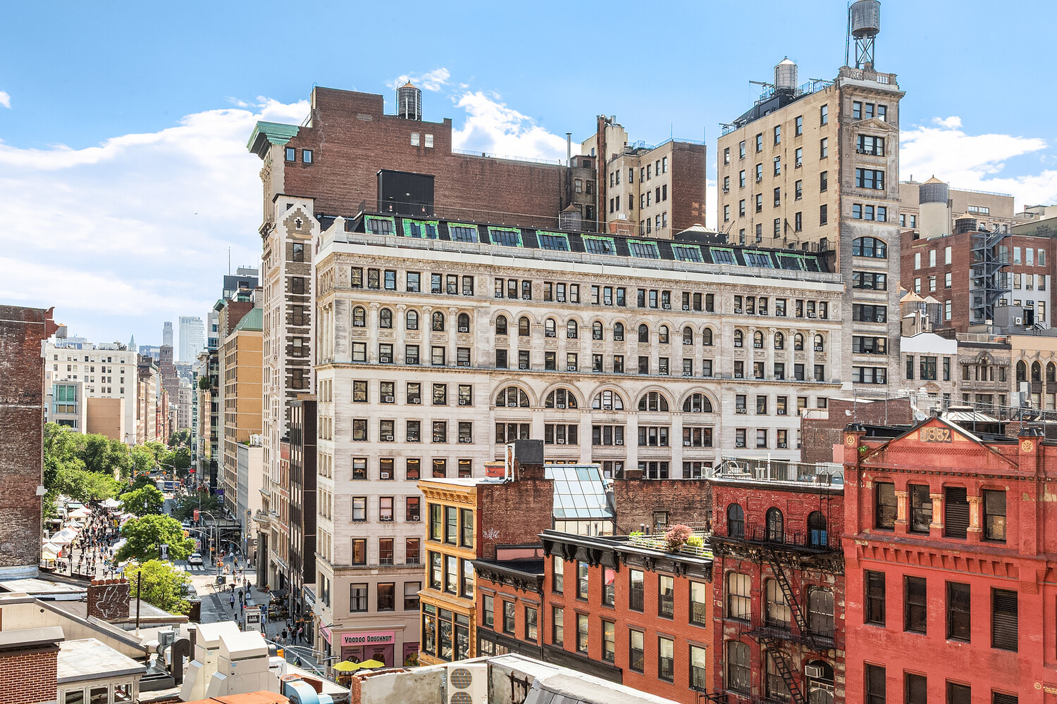 874 BROADWAY 605