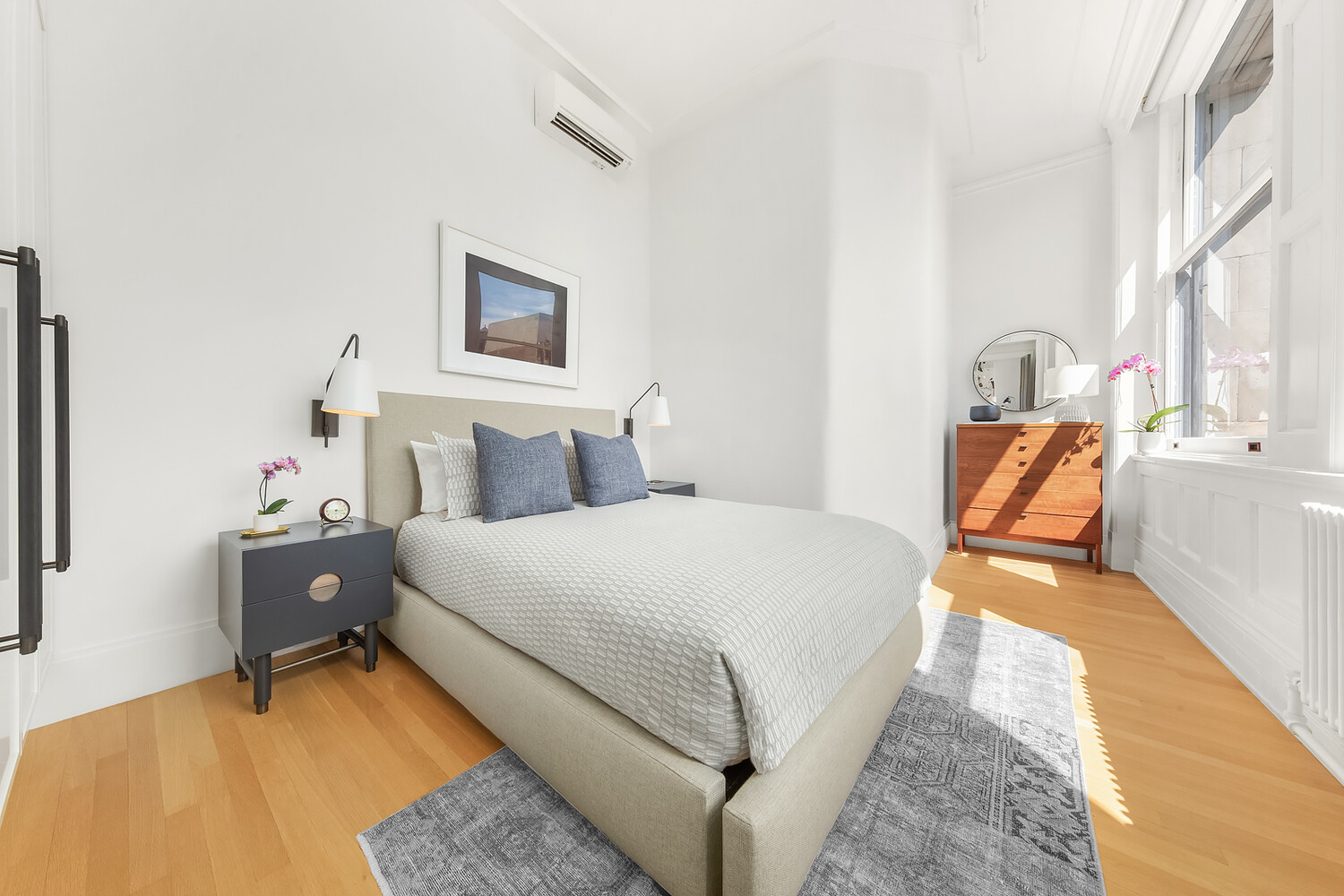 874 BROADWAY 605