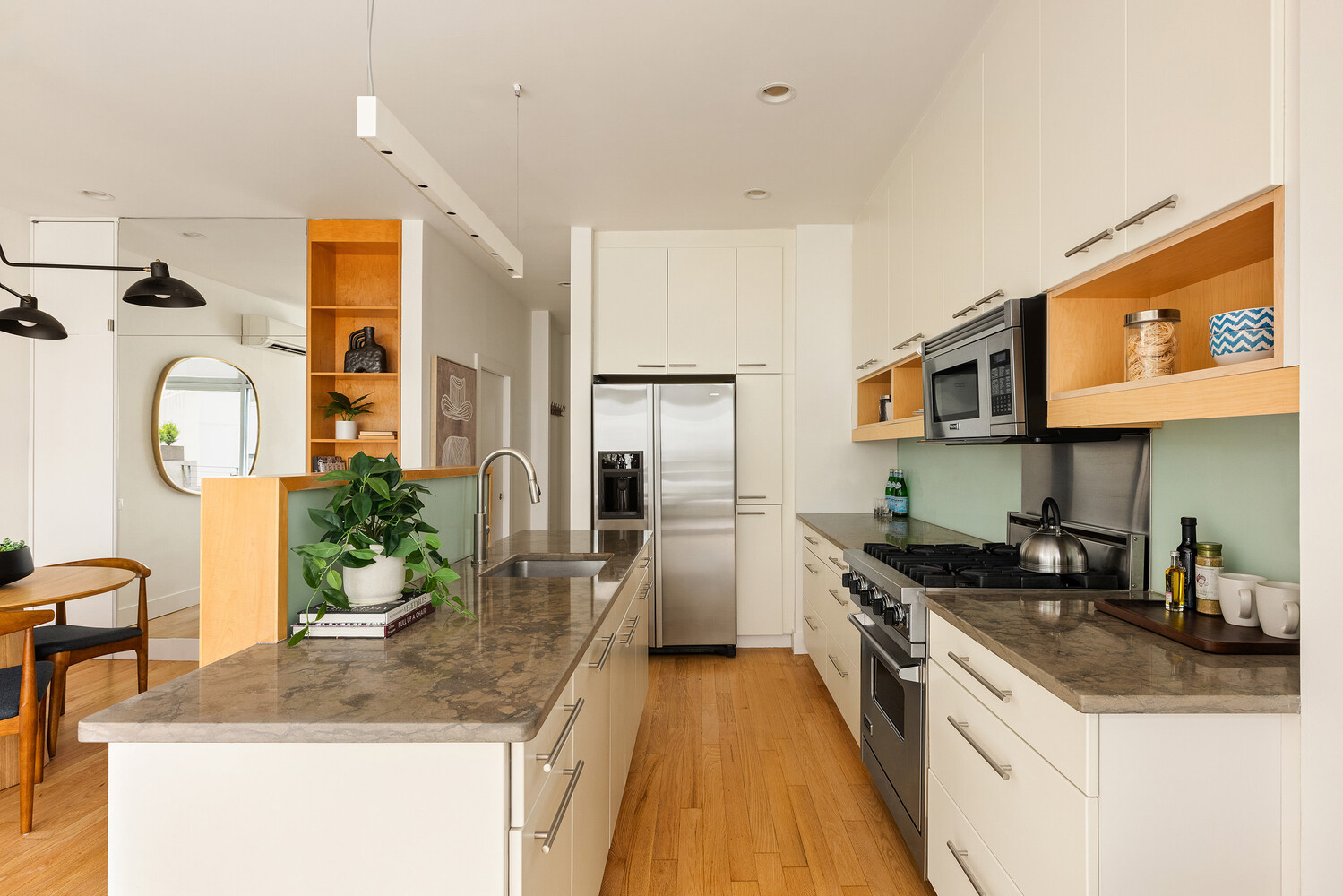 543 DEAN Street 3
