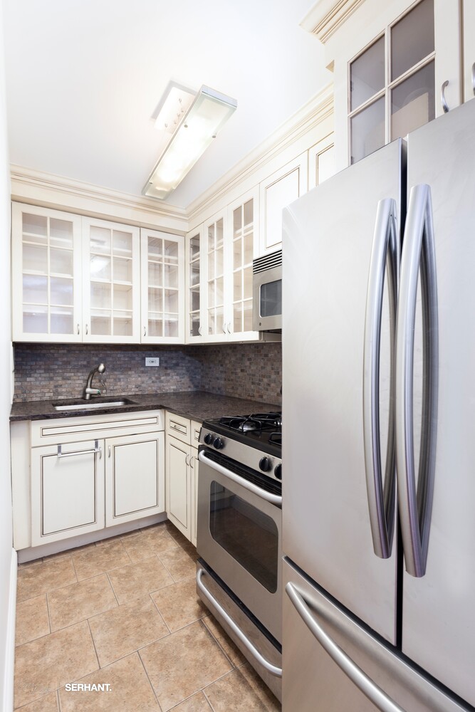 185 W HOUSTON Street 1H