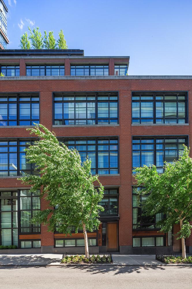 150 CHARLES Street M2