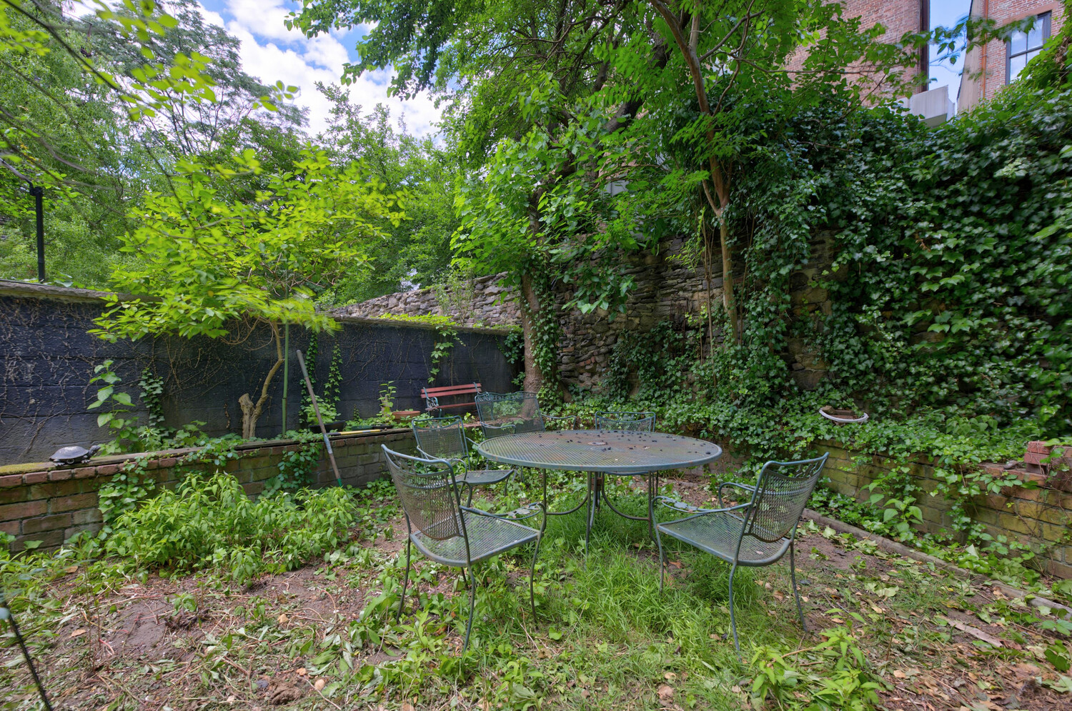 437 W 43RD Street 1G