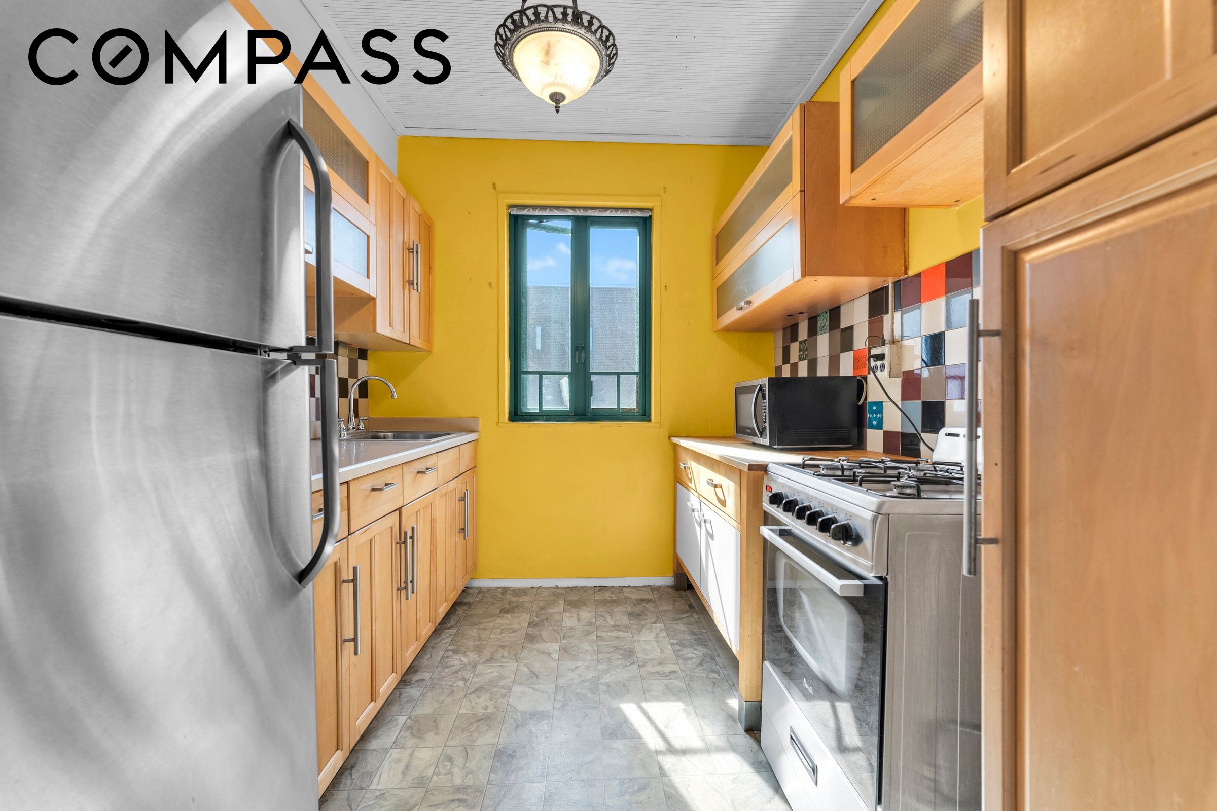 5 Metropolitan Oval 11B