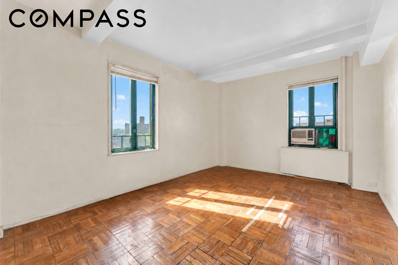 5 Metropolitan Oval 11B