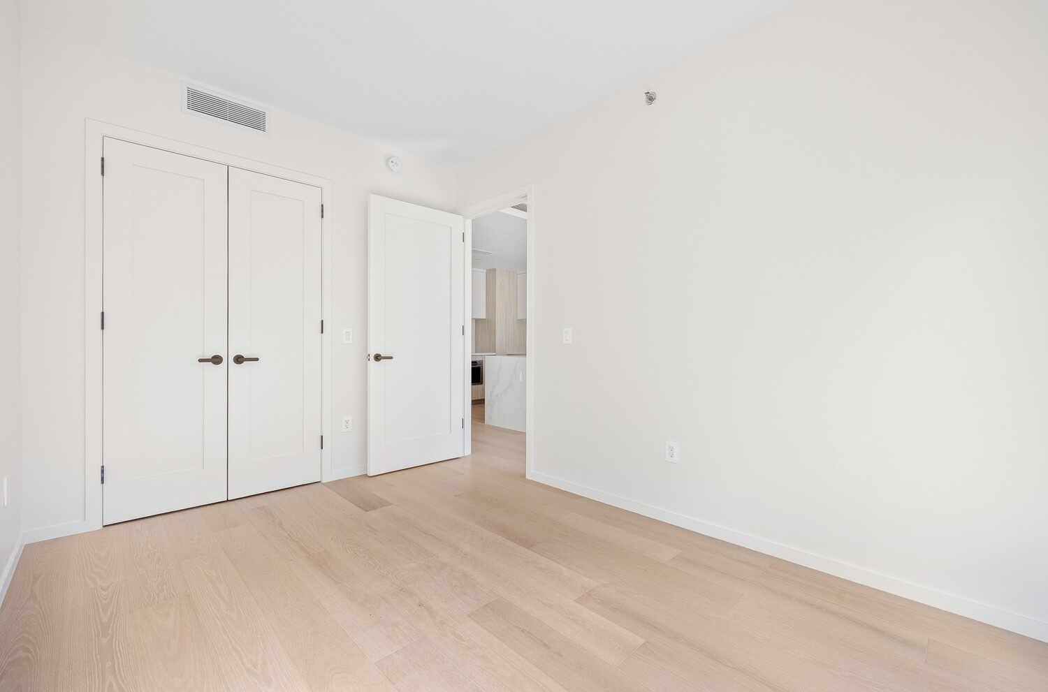 11-36 45TH Road 609B