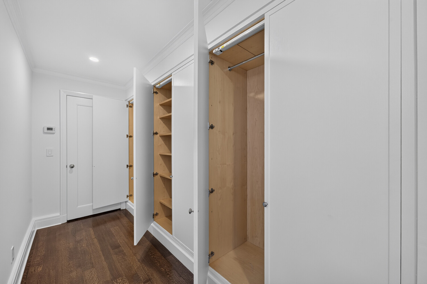 544 E 86TH Street PHE