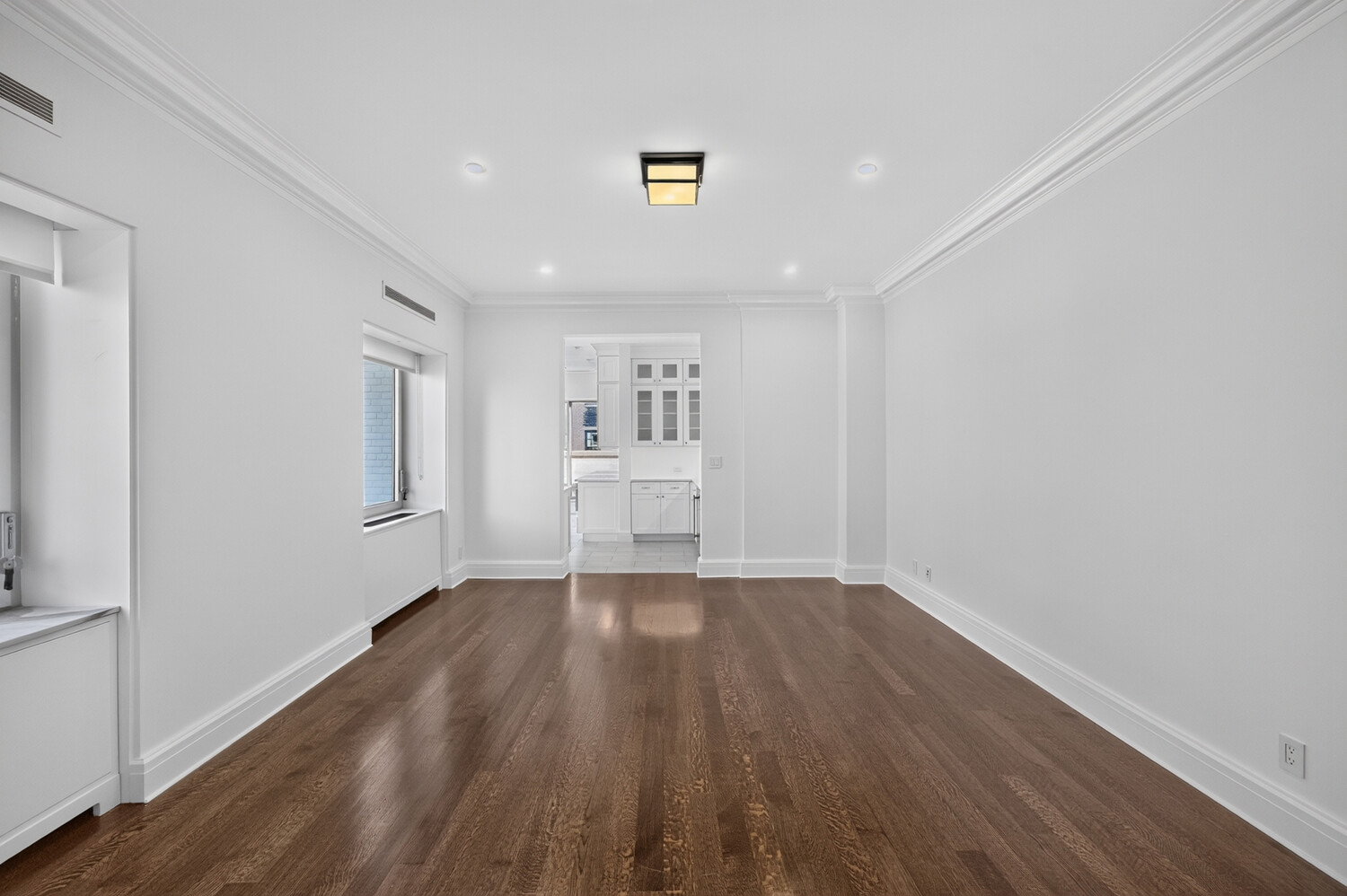 544 E 86TH Street PHE