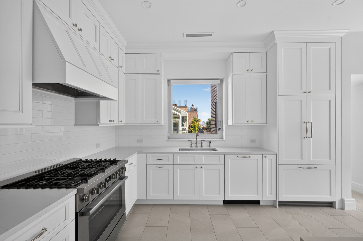544 E 86TH Street PHE