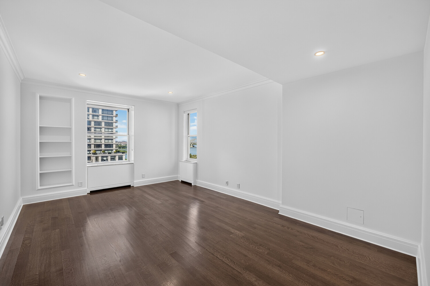 544 E 86TH Street PHE