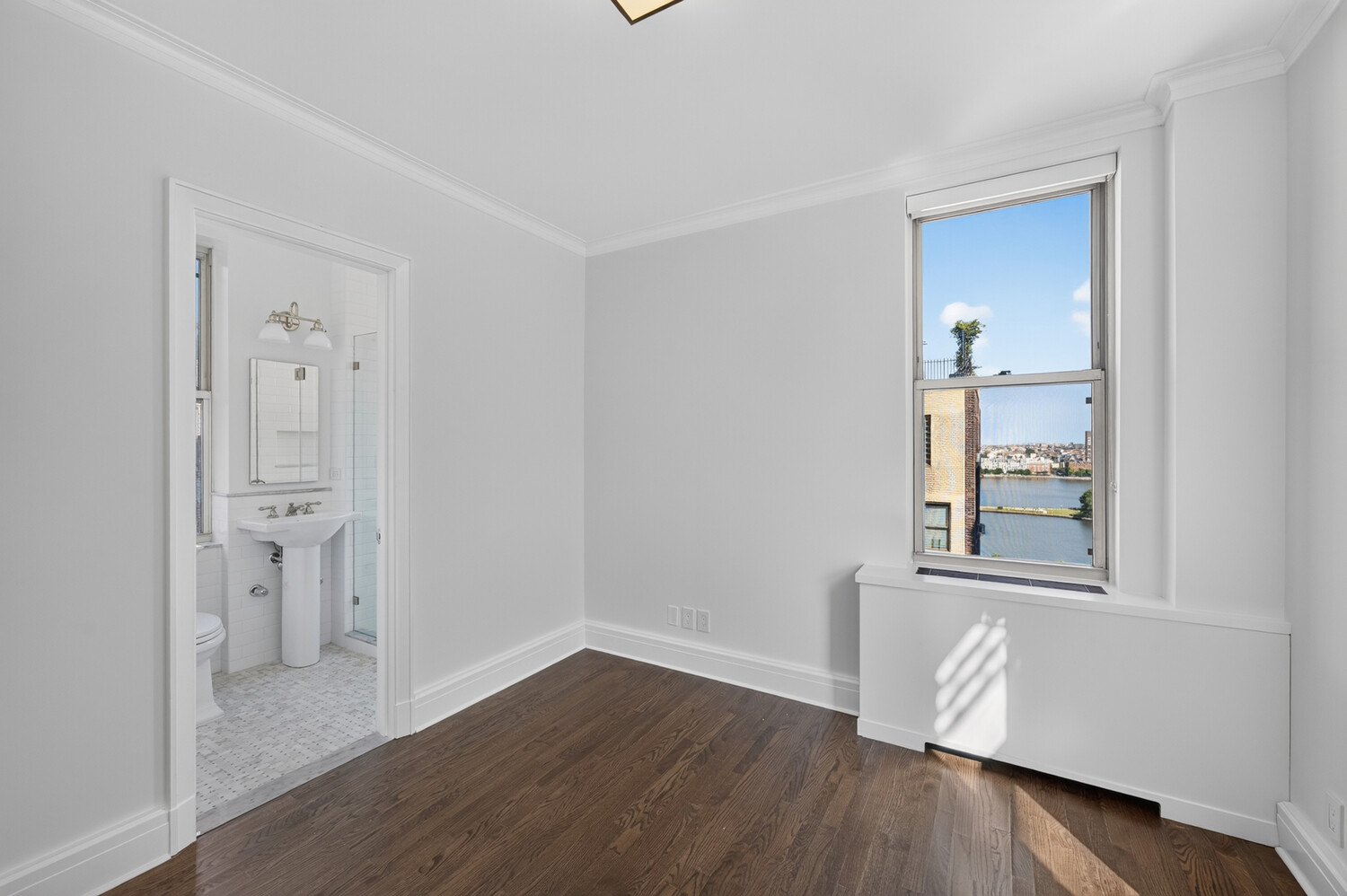 544 E 86TH Street PHE