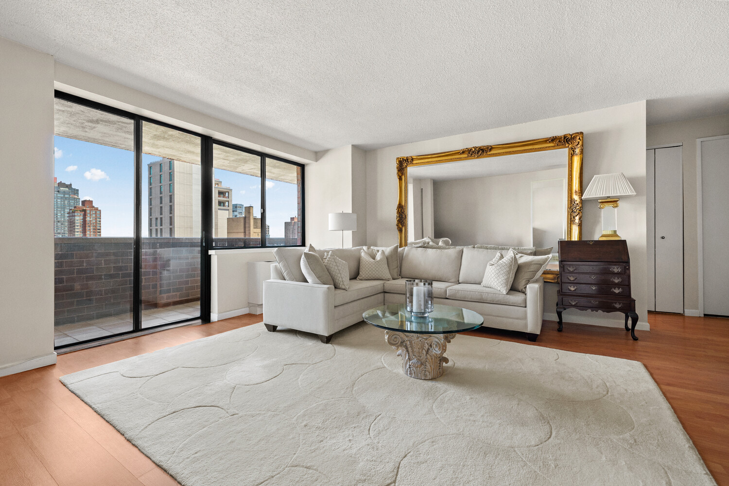 233 E 86TH Street 20B