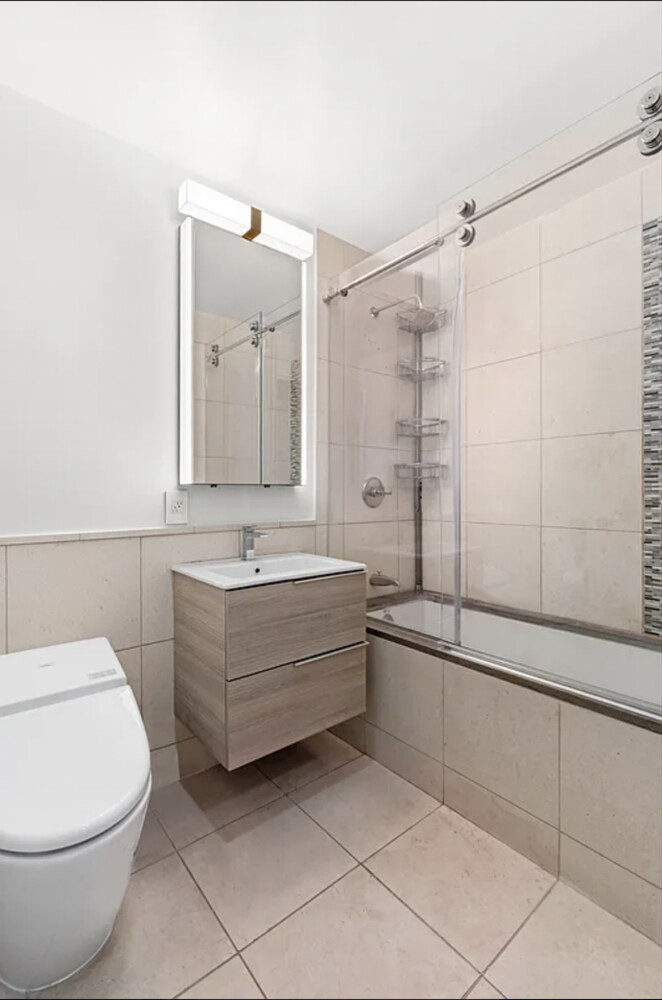 350 W 42ND Street 19ED