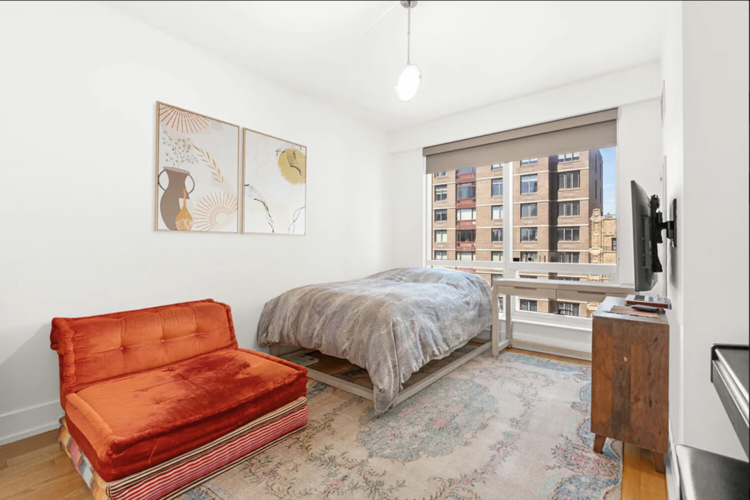 350 W 42ND Street 19ED