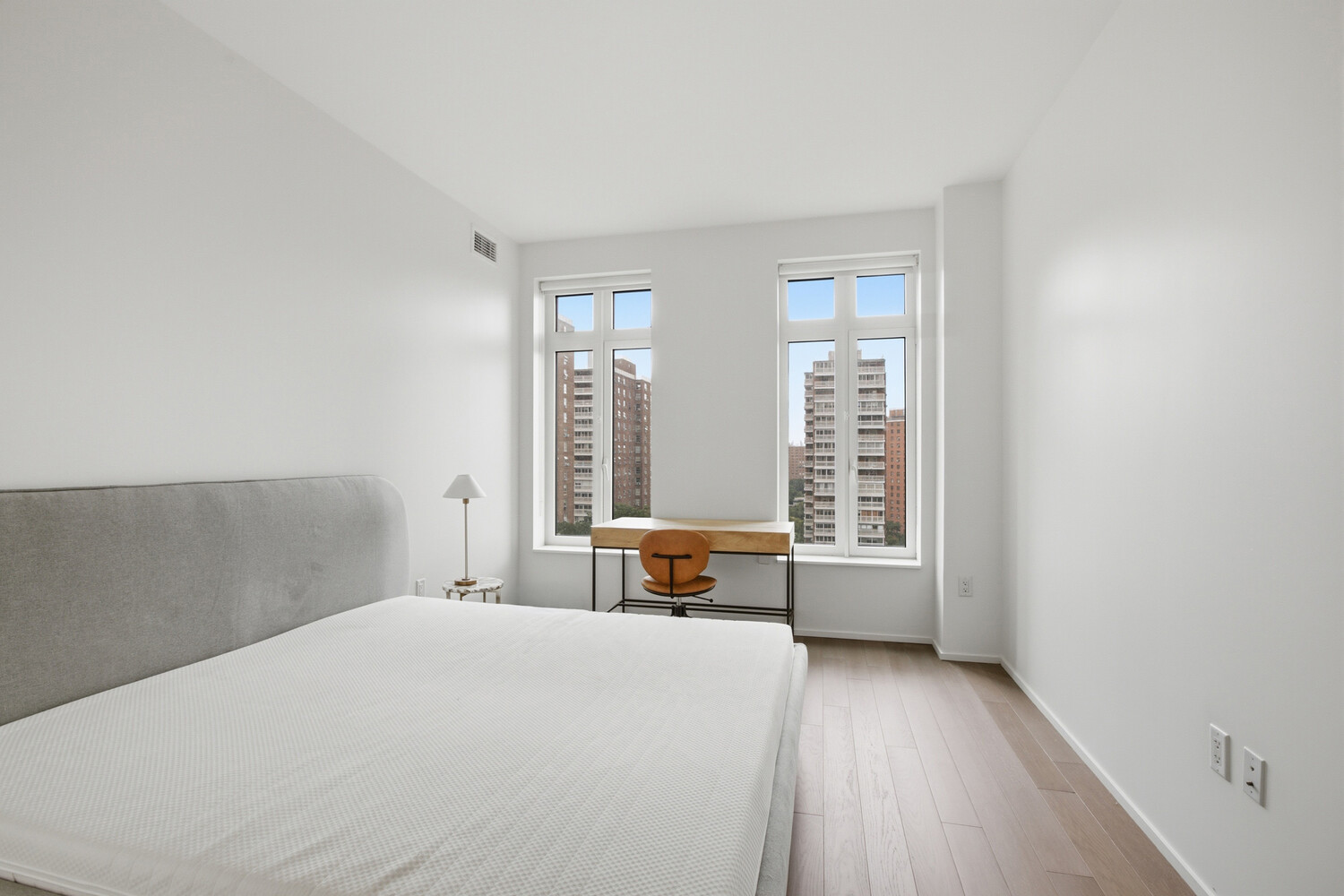 543 W 122ND Street 8B
