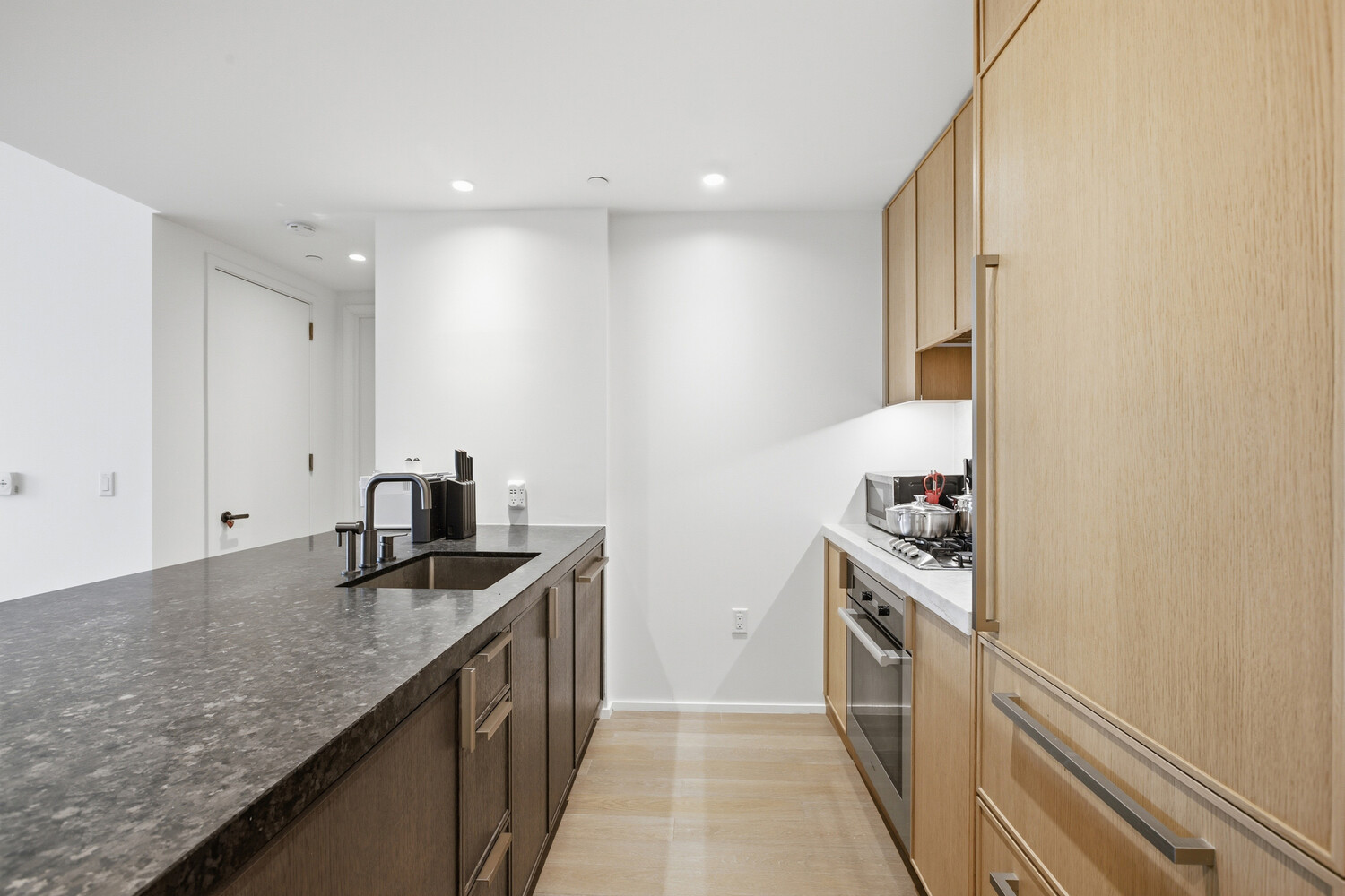 543 W 122ND Street 8B