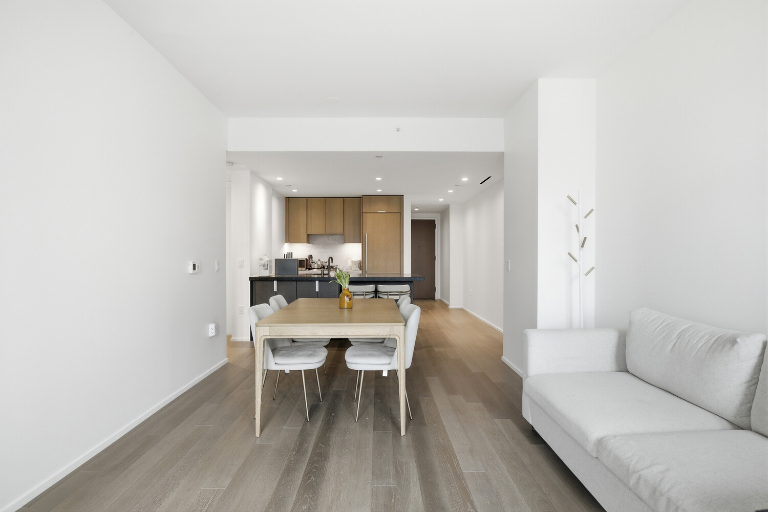 543 W 122ND Street 8B