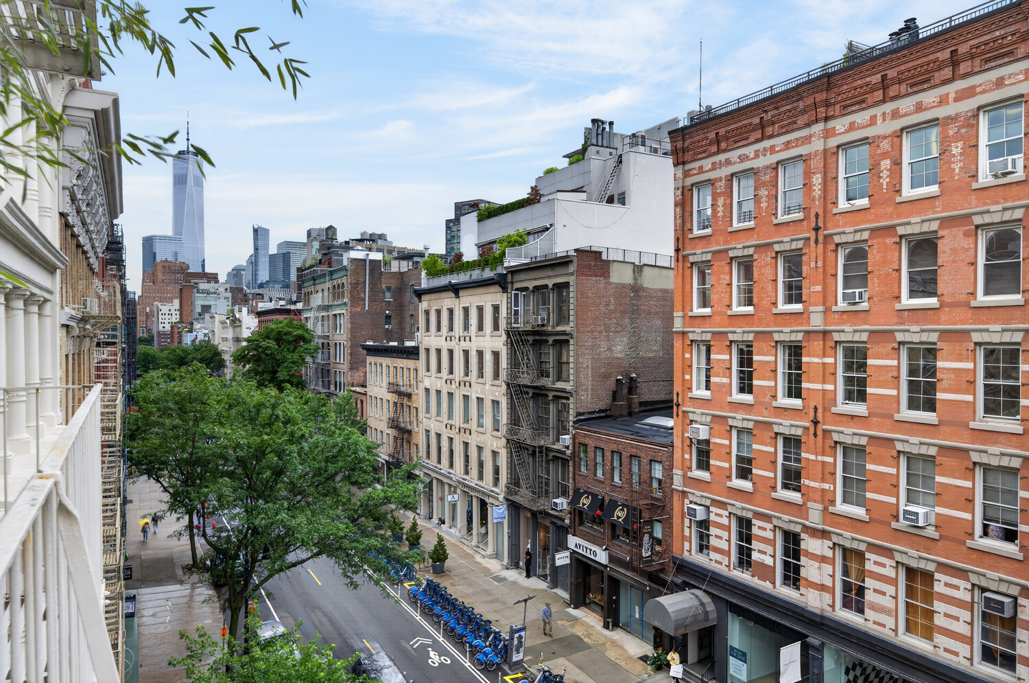 431 W BROADWAY 4