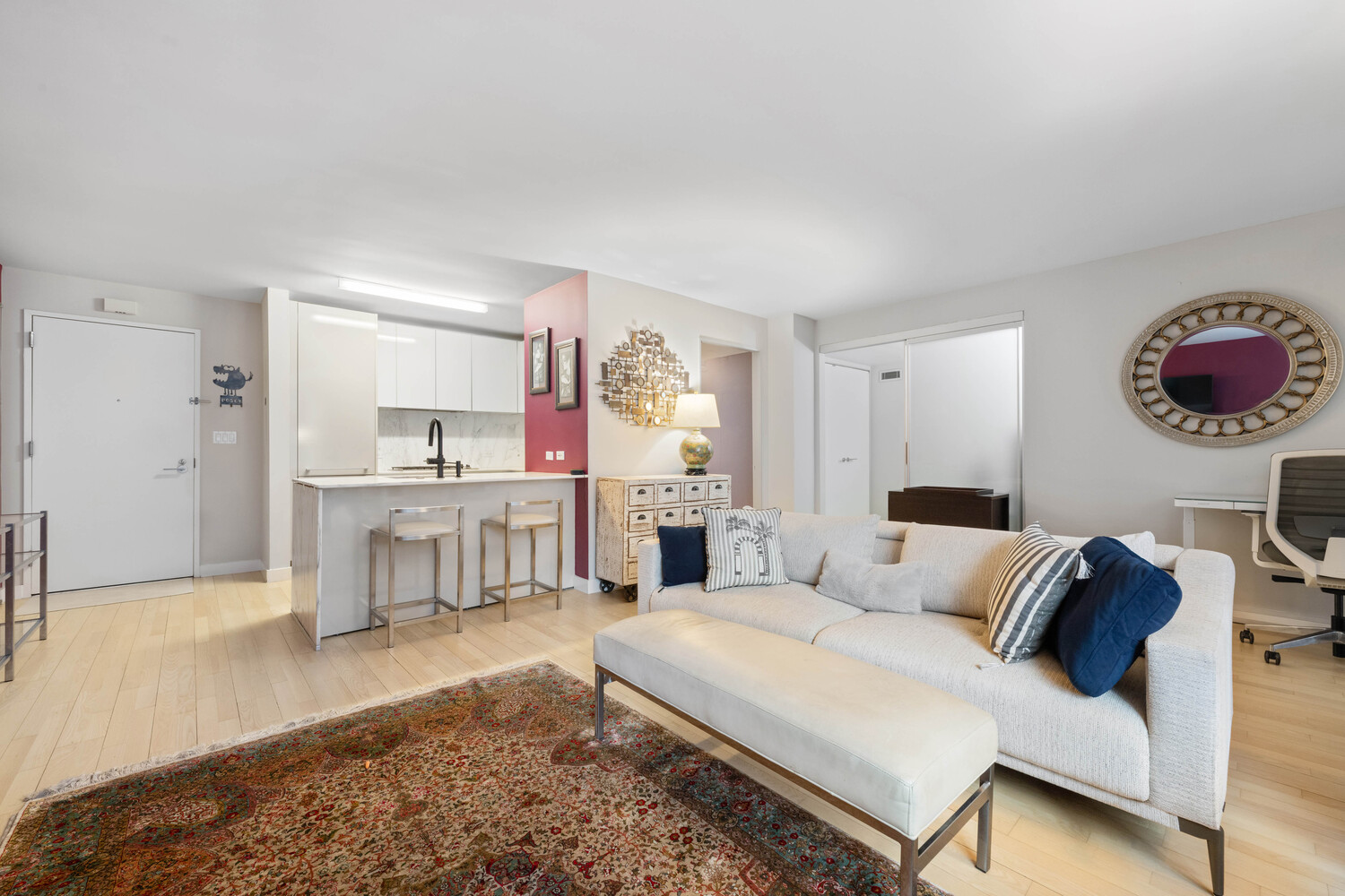 322 W 57TH Street 32Q