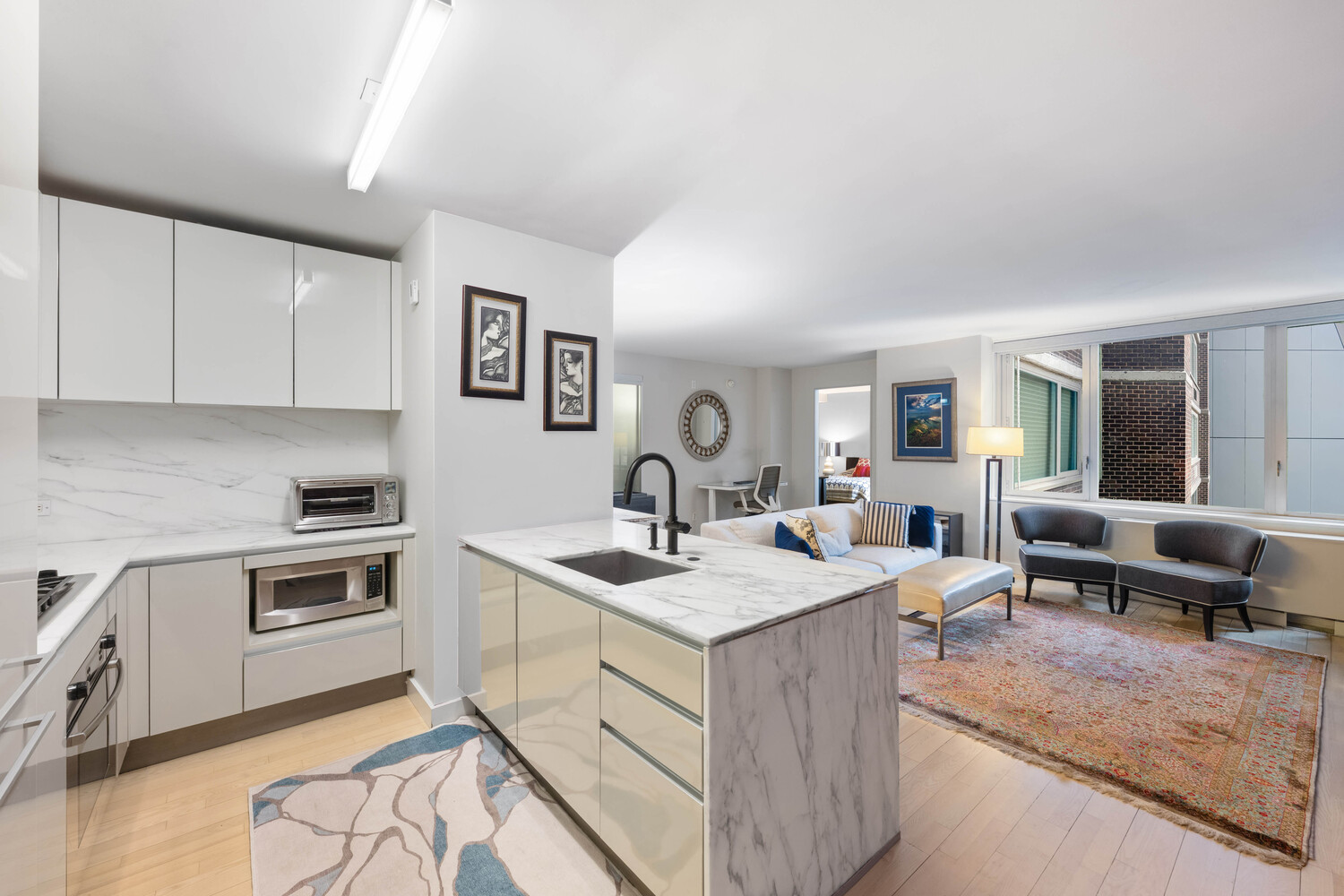 322 W 57TH Street 32Q
