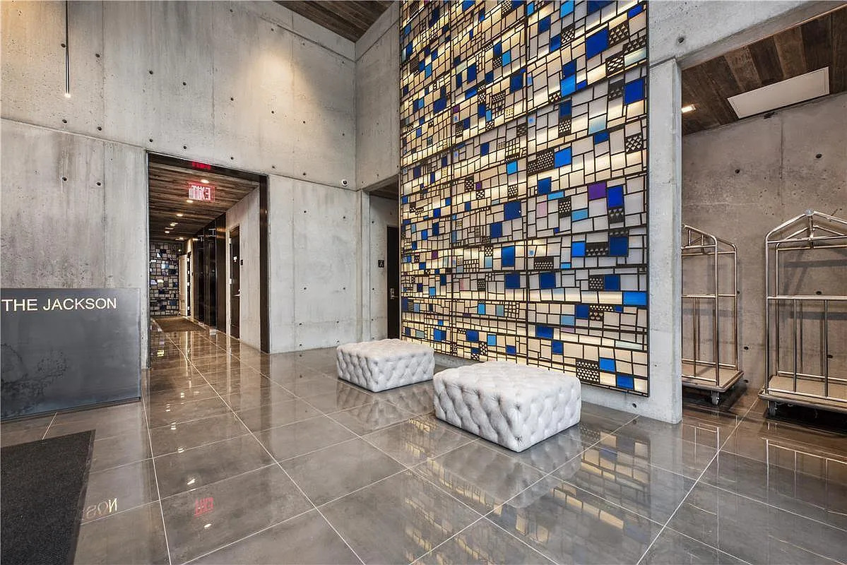 13-33 Jackson Avenue 5D